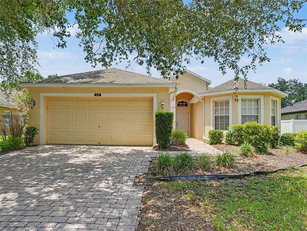 844 BARRISTER DRIVE