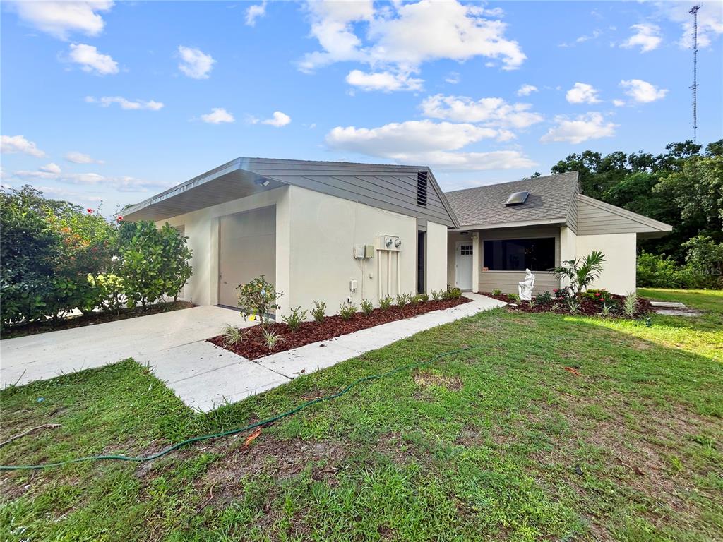 5136 CEDAR HAMMOCK DRIVE