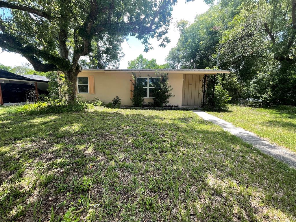 1324 WHITEWOOD DRIVE