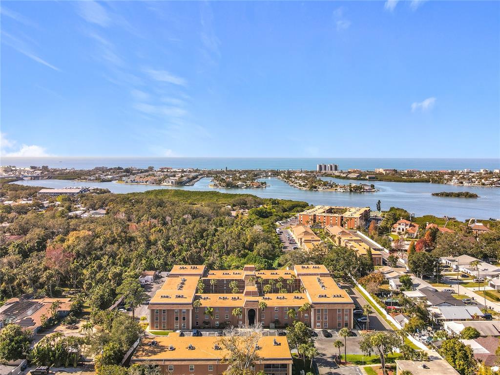 12760 INDIAN ROCKS ROAD UNIT 583