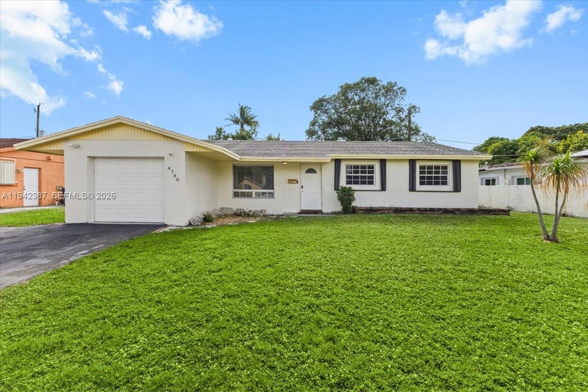 4740 NW 18th Ct, Lauderhill FL 33313