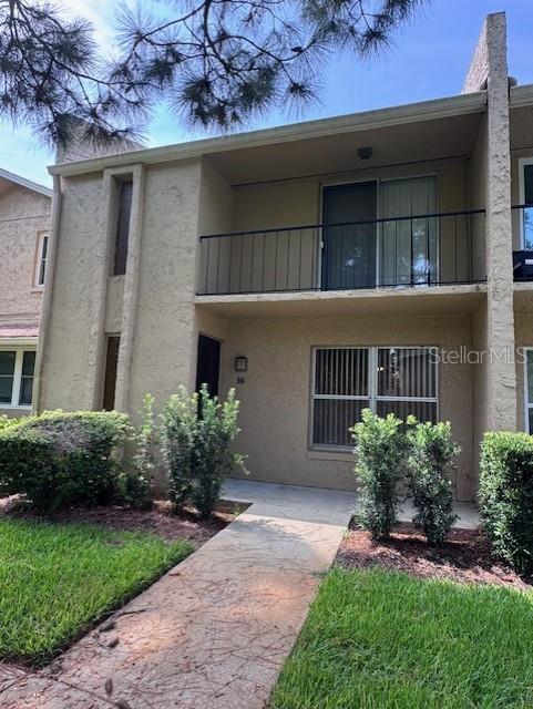 916 PARK LAKE CIRCLE UNIT 34