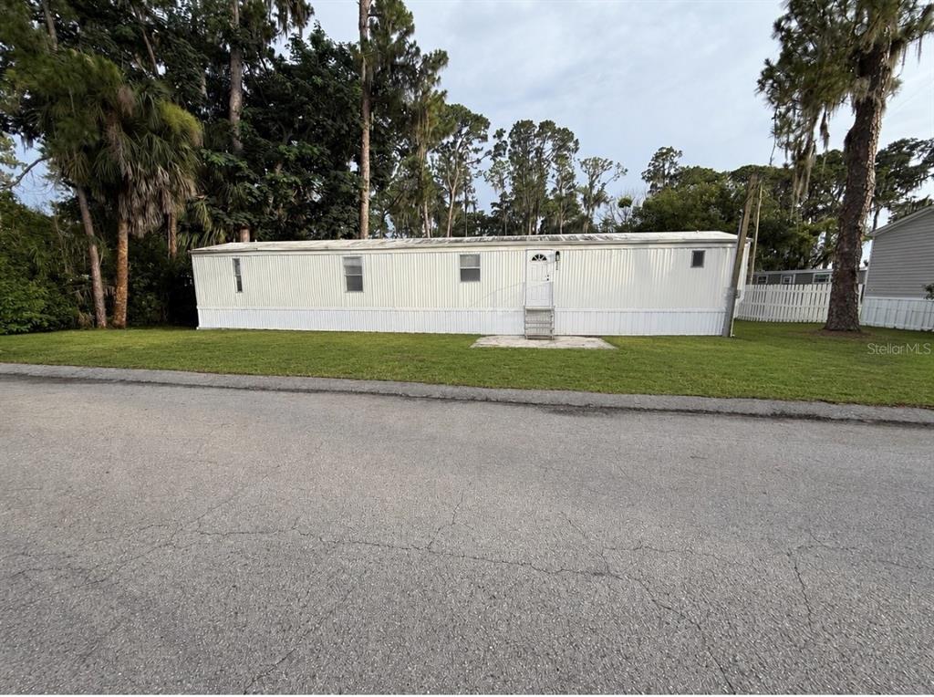 35 SUNSET CIRCLE