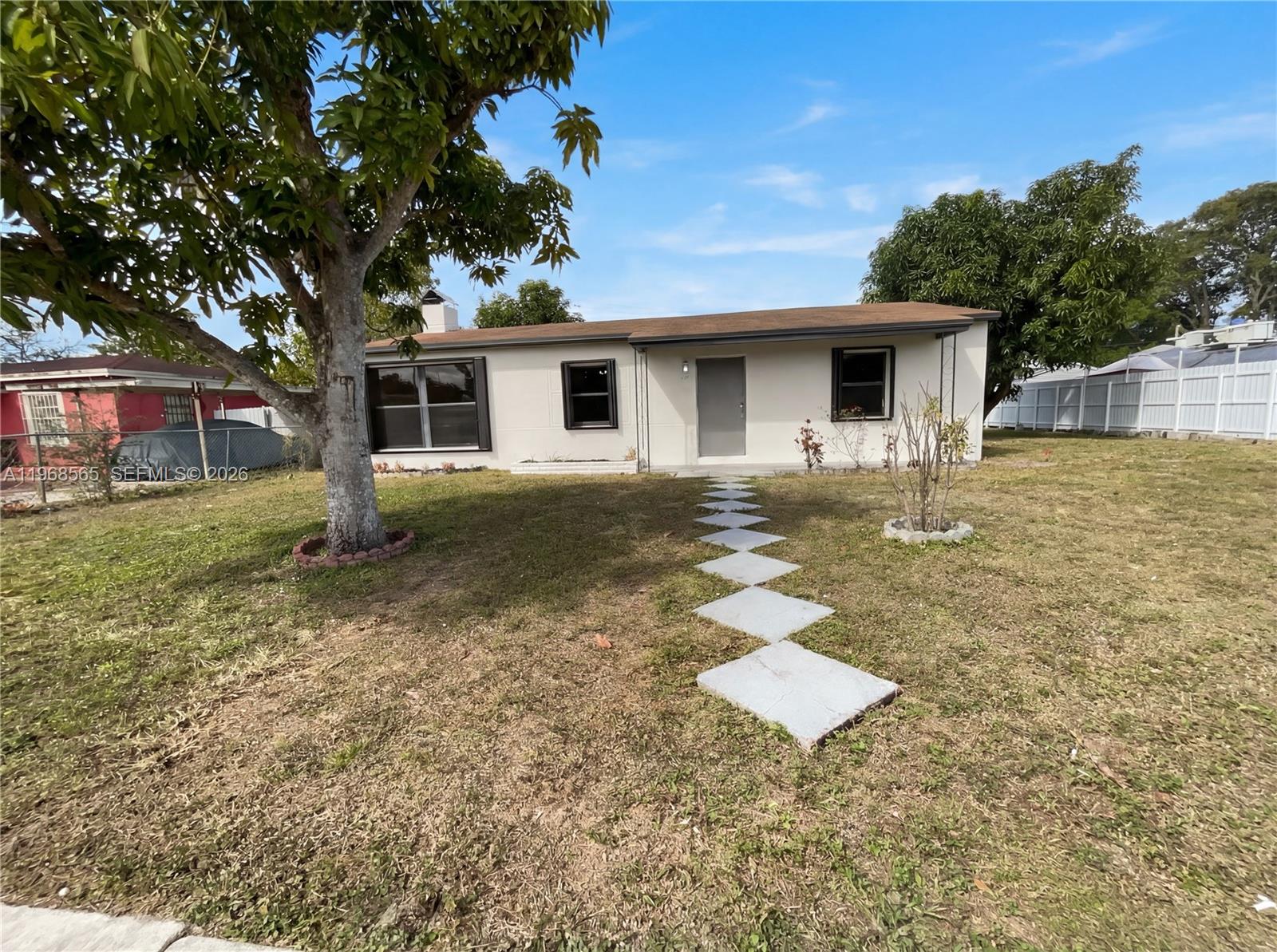 941 Jann Ave, Opa-Locka FL 33054