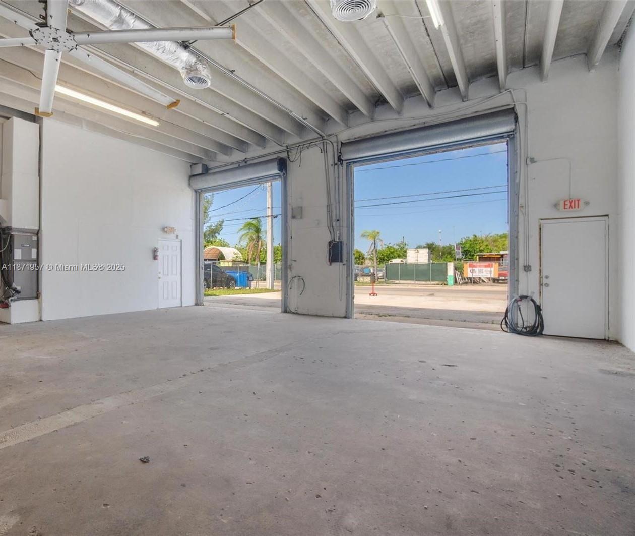 2200 SW 58th Ave, West Park FL 33023