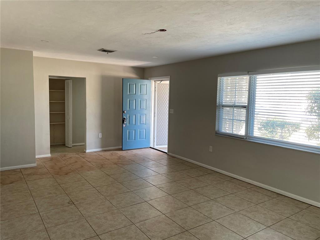 10307 SANDPIPER ROAD W, BRADENTON, FL — photo 5 of 29