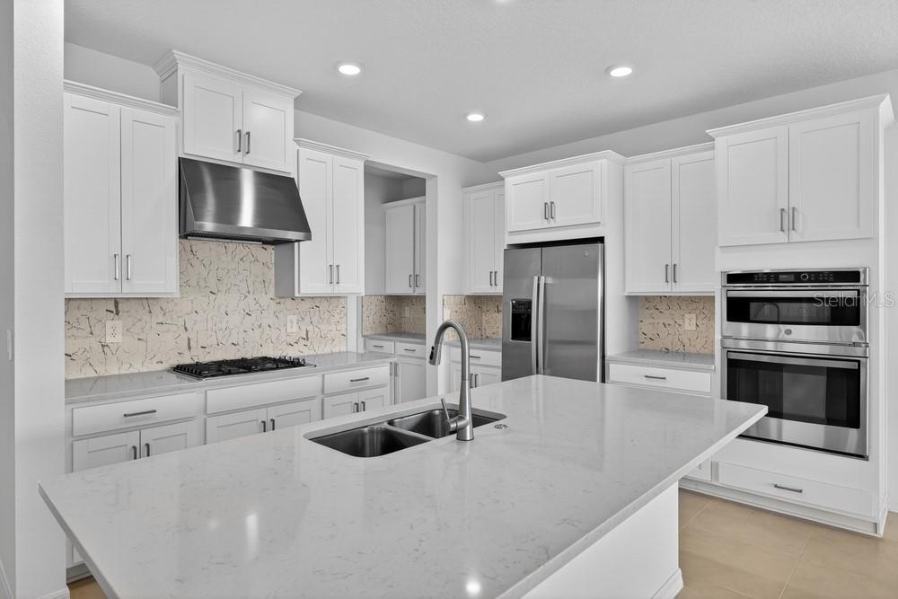 5259 BOWSPIRIT WAY, ST CLOUD, FL — photo 3 of 30