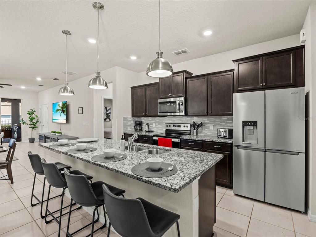 3281 LILAC WAY, DAVENPORT, FL — photo 4 of 30