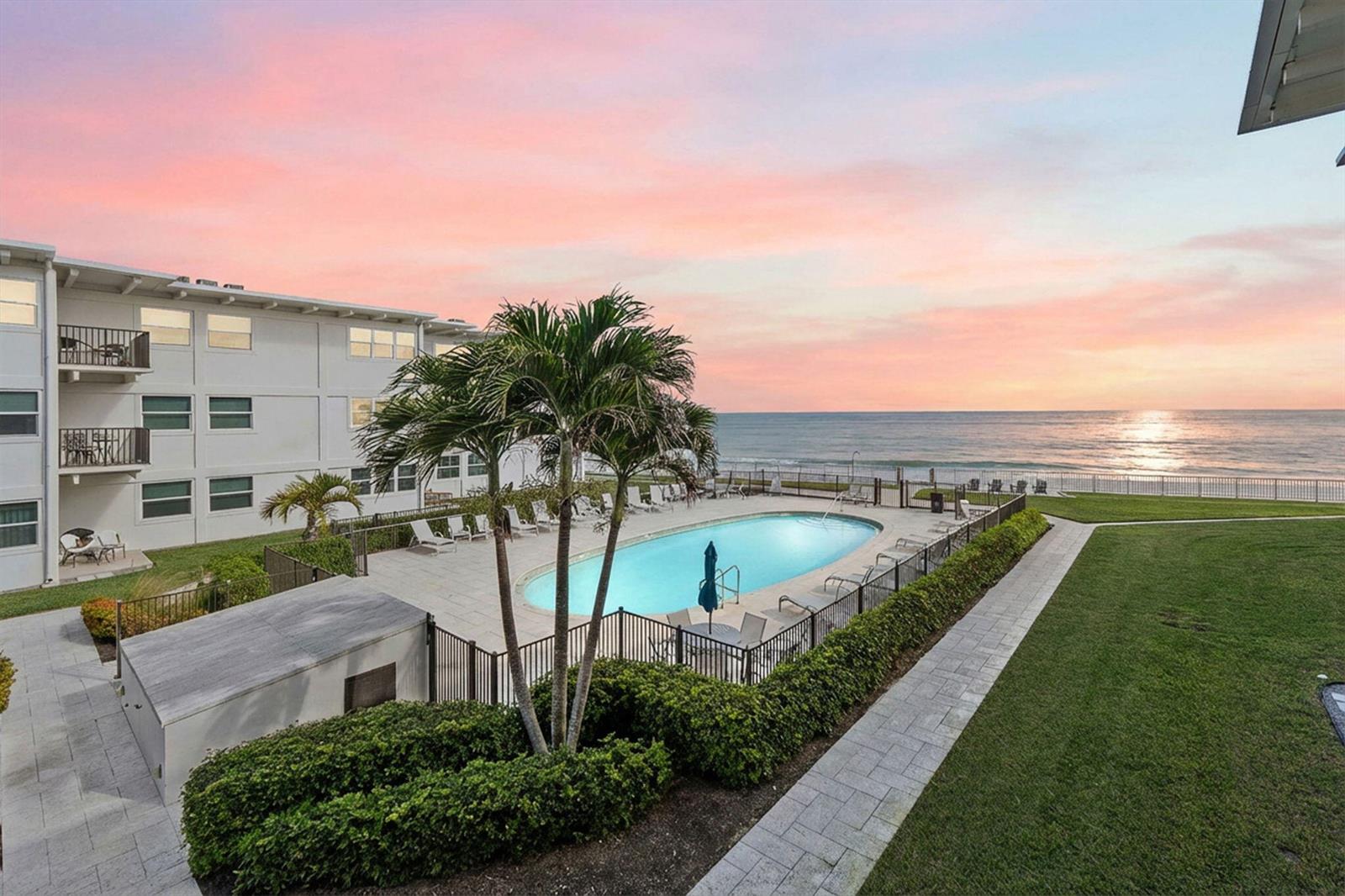 4410 Jimmy Buffett Mem Highway # 204, Vero Beach FL 32963