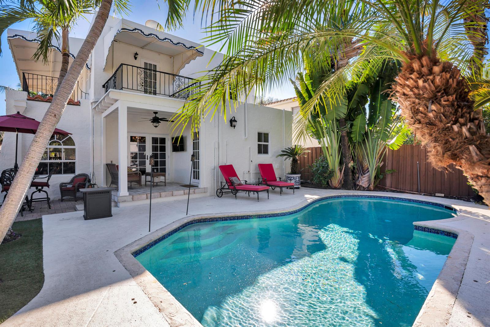 137 Edgewood Drive, West Palm Beach FL 33405