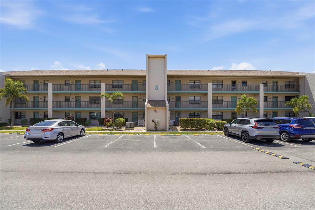 175 KINGS HIGHWAY UNIT 328