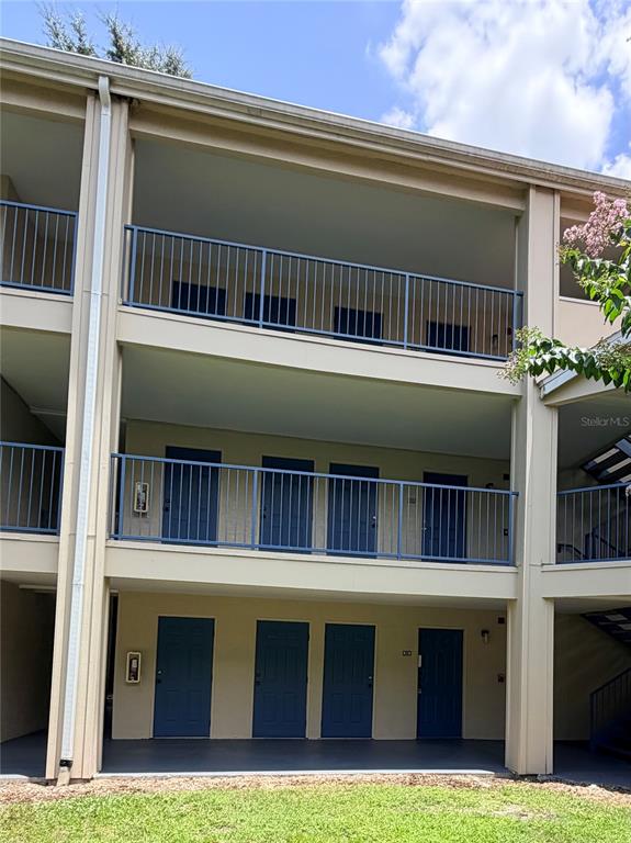 7270 WESTPOINTE BOULEVARD UNIT 916