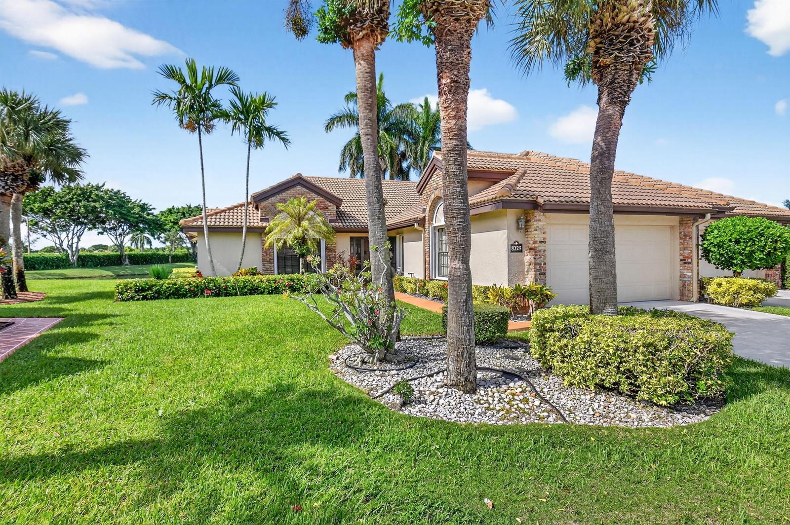 8225 Cassia Drive, Boynton Beach FL 33472