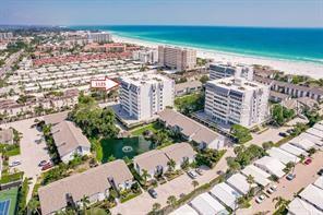1200 E PEPPERTREE LANE UNIT 402