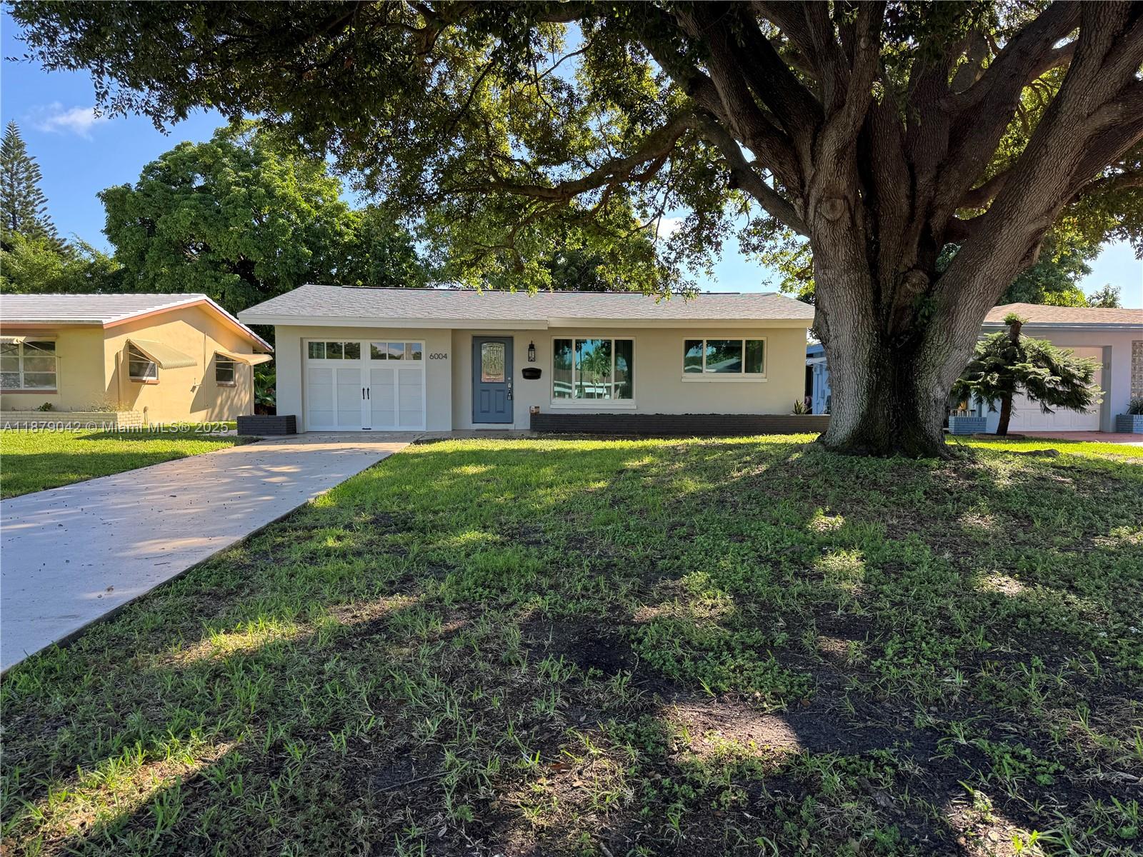 6004 NW 70th Ave, Tamarac FL 33321
