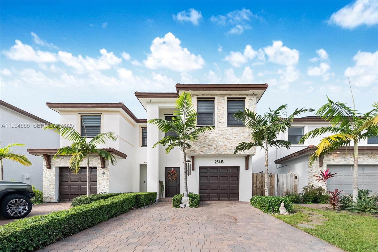 25416 SW 108th Ave, Homestead FL 33032