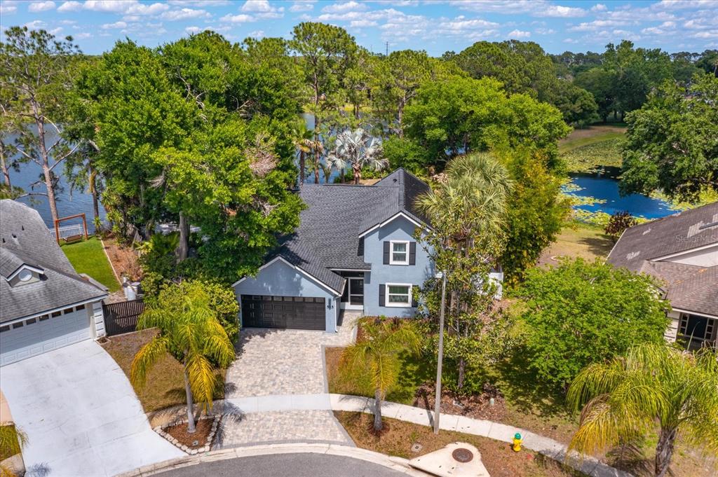 515 HUXFORD COURT
