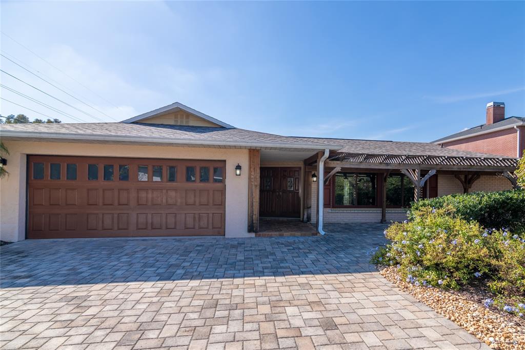 2995 LAKE SAXON DRIVE