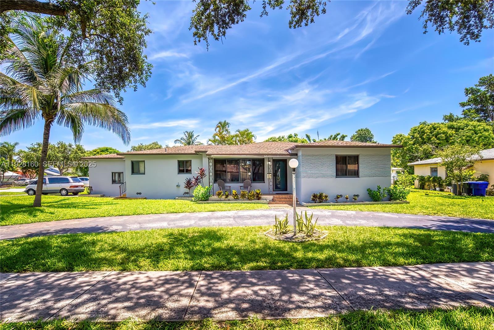 433 N 26th Ave, Hollywood FL 33020