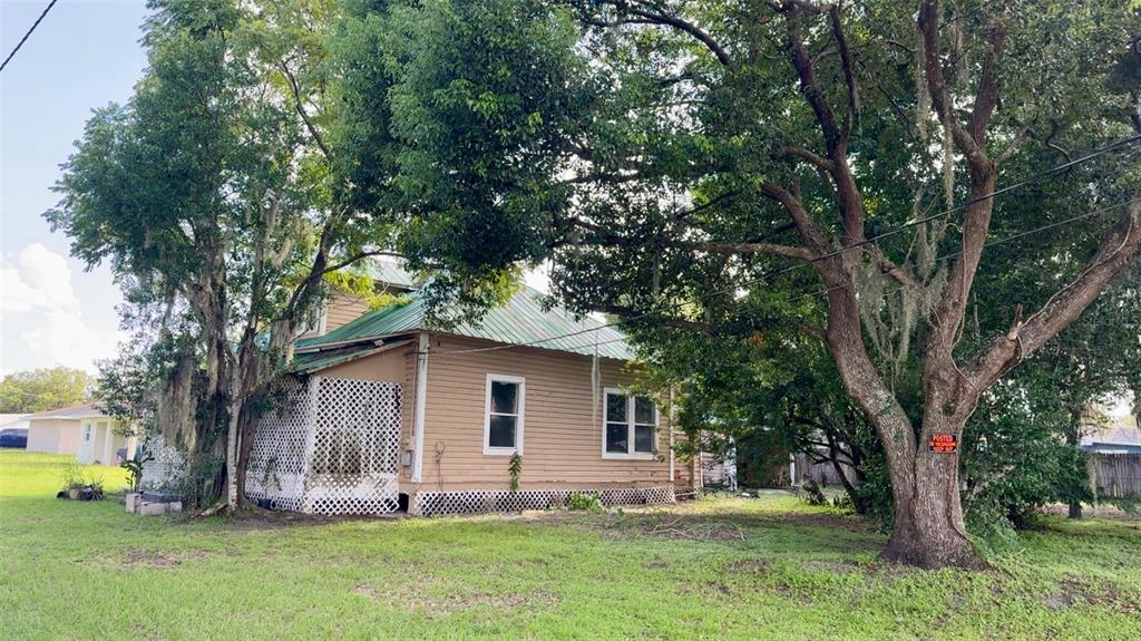 409 N 7TH AVENUE, WAUCHULA, FL — photo 3 of 8
