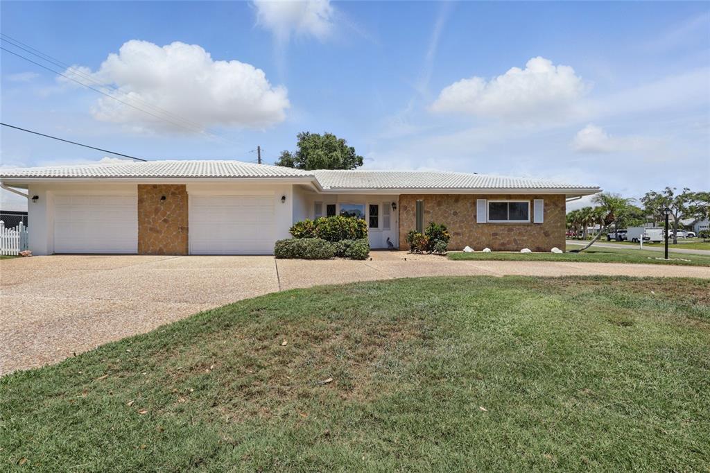 3105 GULF GATE DRIVE