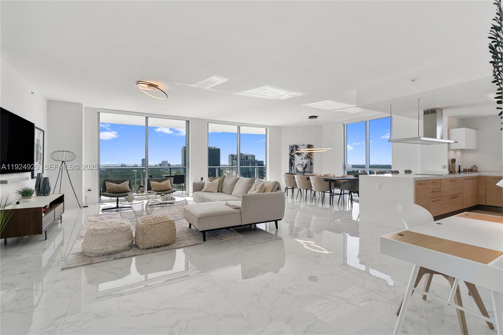 17111 Biscayne Blvd # 2002, North Miami Beach FL 33160