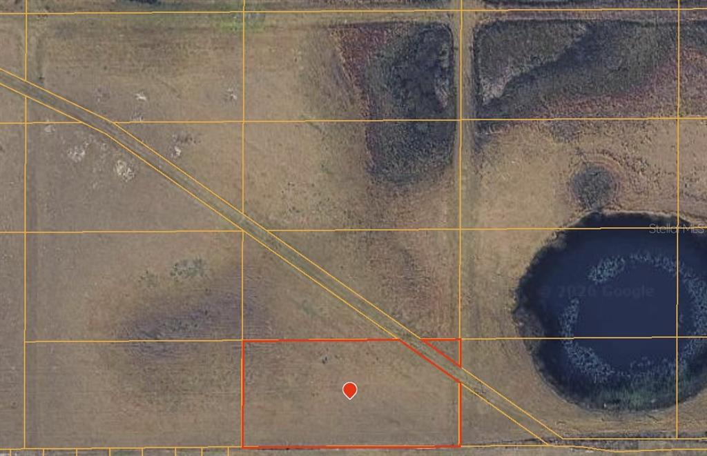 This is an aerial map view of a rectangular plot of land with a red outline — BOWEN ROAD, DAVENPORT, FL