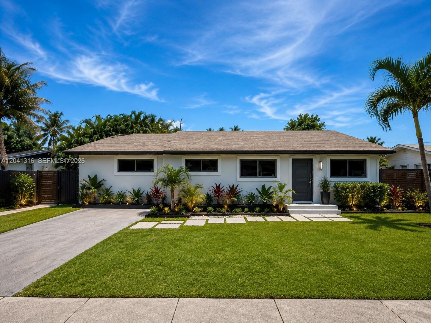 10015 SW 213th Ter, Cutler Bay FL 33189