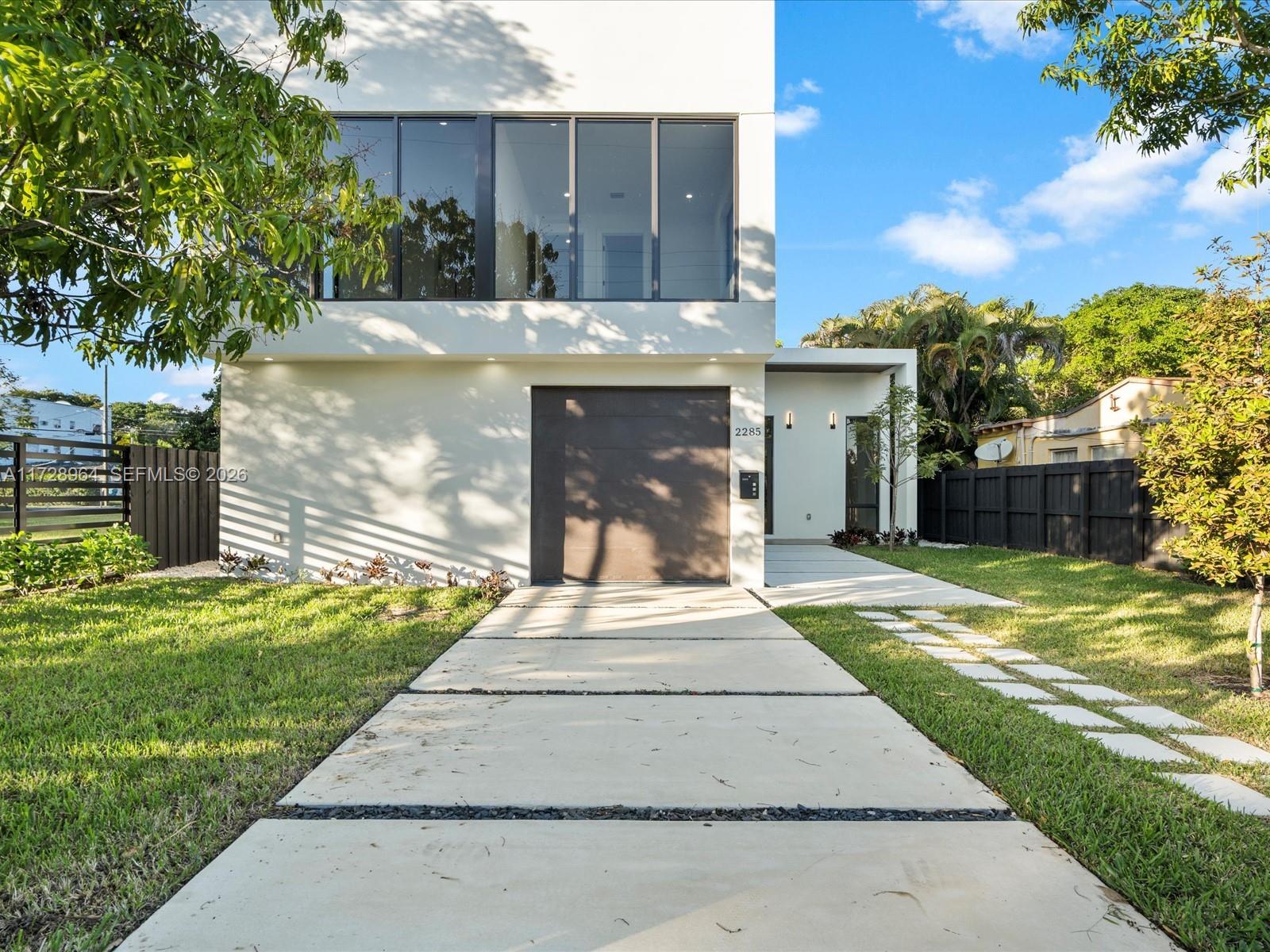 2285 SW 17th Ter, Miami FL 33145