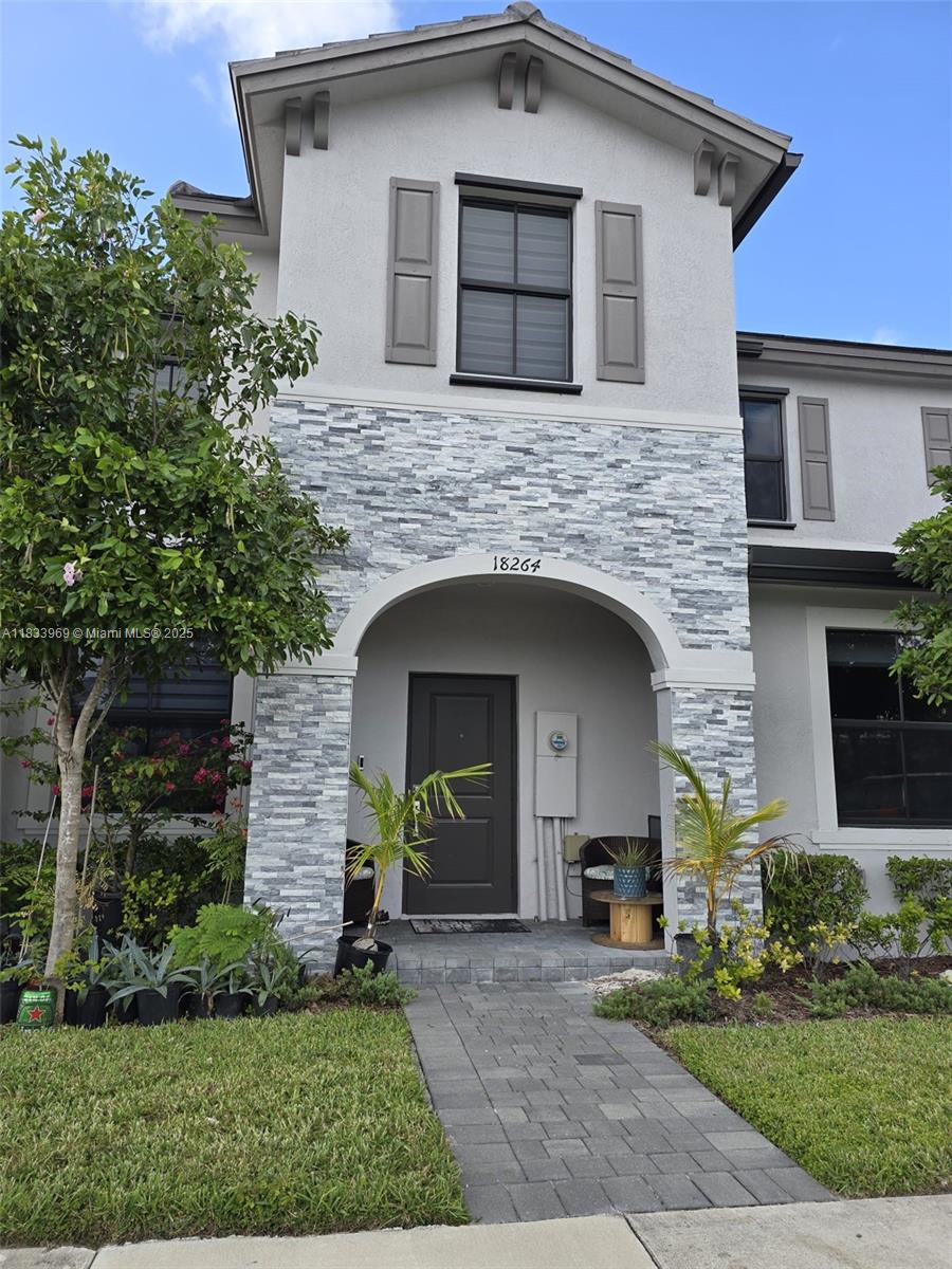 18264 SW 148th Rd # 18264, Miami FL 33187