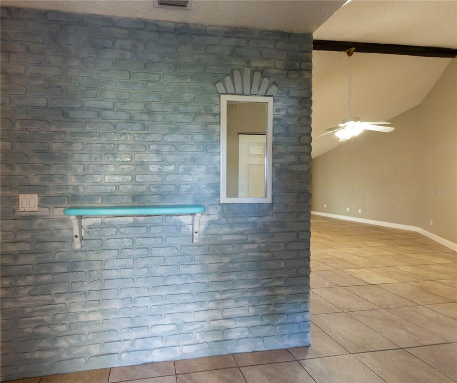 232 N RIDGEWOOD AVENUE UNIT 3A, EDGEWATER, FL — photo 2 of 19