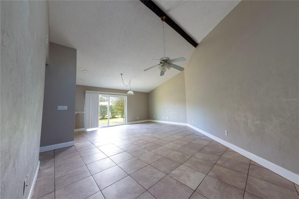 232 N RIDGEWOOD AVENUE UNIT 3A, EDGEWATER, FL — photo 3 of 19