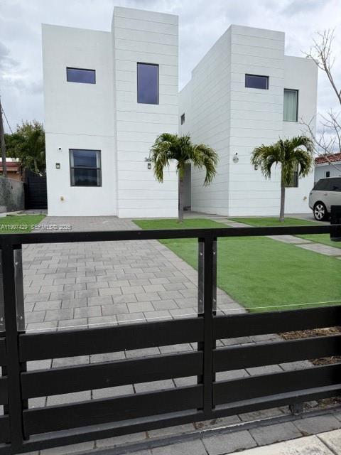 3645 SW 3 st, Miami FL 33135