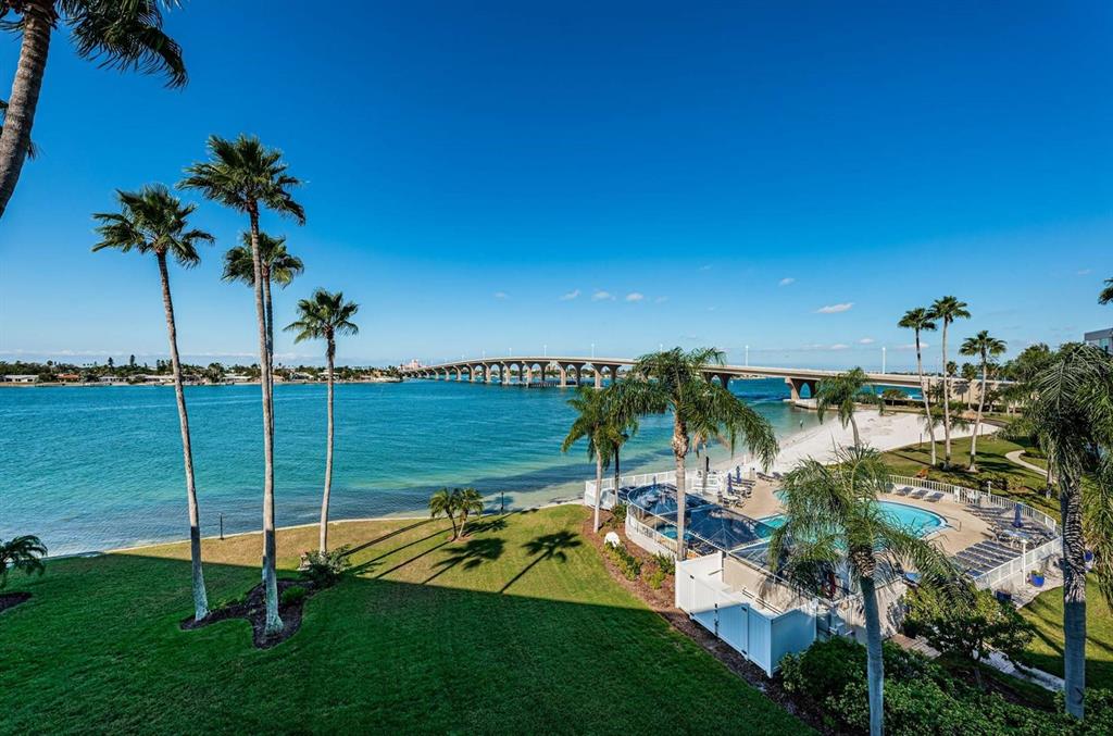 5901 BAHIA DEL MAR CIRCLE UNIT 422