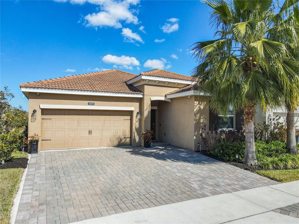 1055 OAK BLUFF DRIVE
