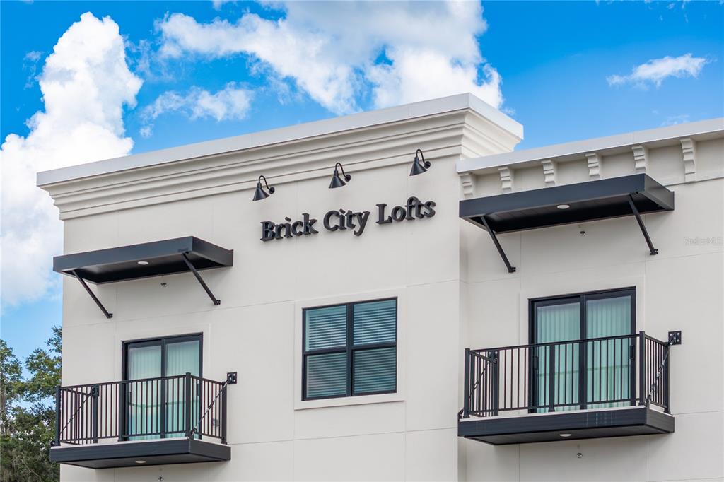 419 SE 1ST AVENUE UNIT 102