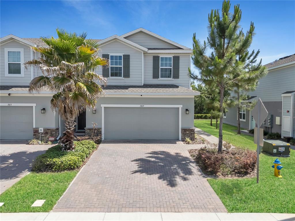 1809 HOLDEN RIDGE LANE