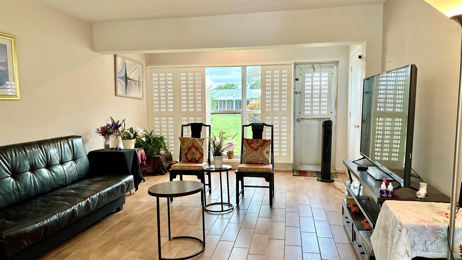 1551 NW 20th Avenue # 102, Delray Beach FL 33445