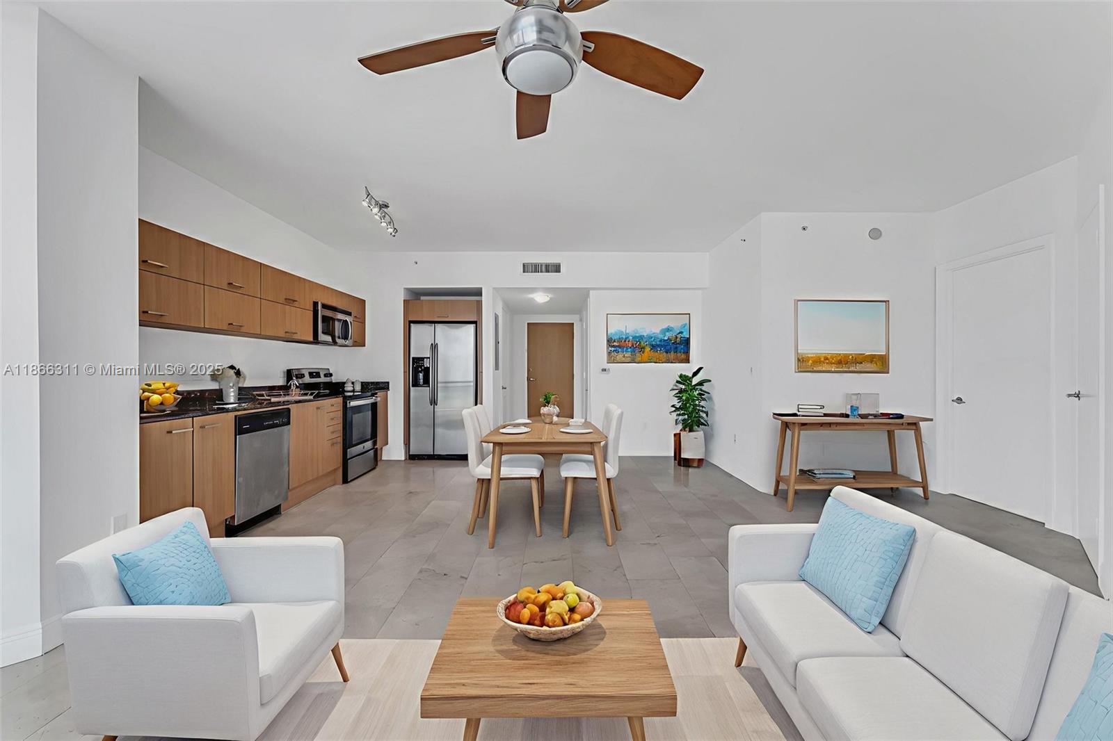 350 S Miami Ave # 3013, Miami FL 33130