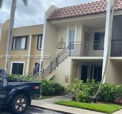 440 Lakeview Dr # 202, Weston FL 33326