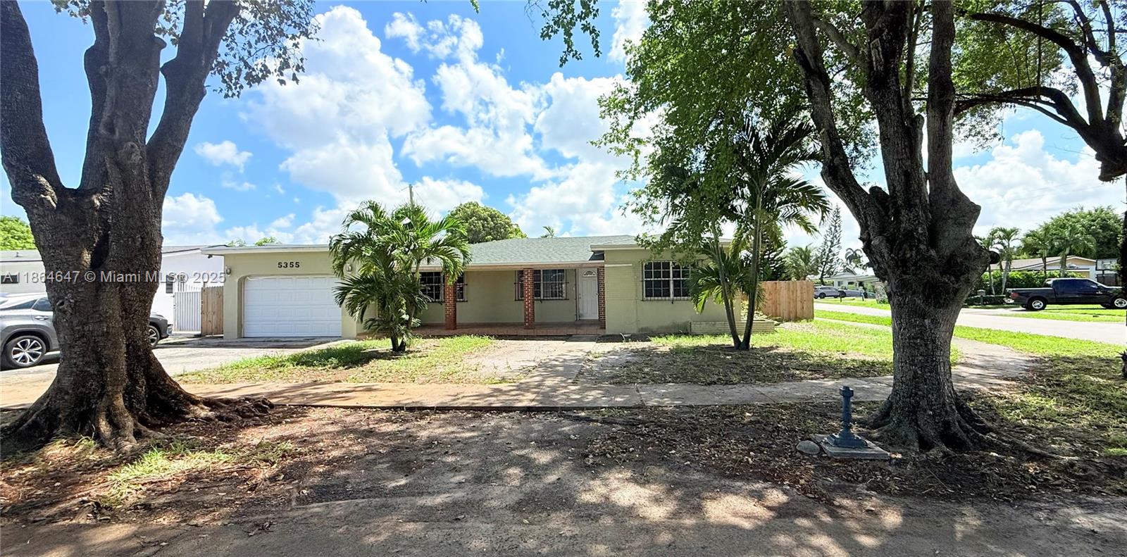 5355 W 11th Ave, Hialeah FL 33012