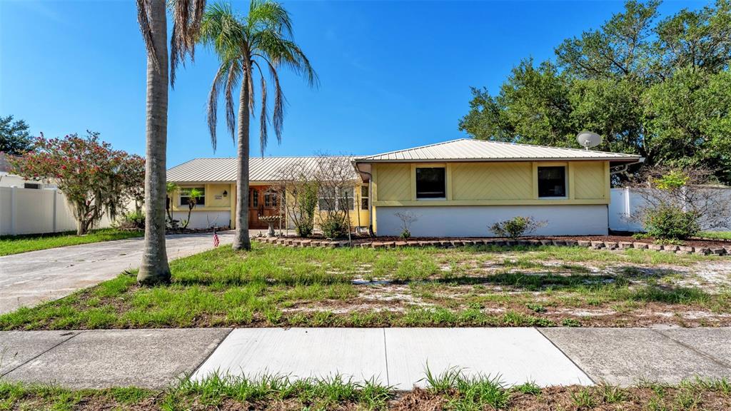 601 FIELDSTONE DRIVE, BRANDON, FL — photo 3 of 30