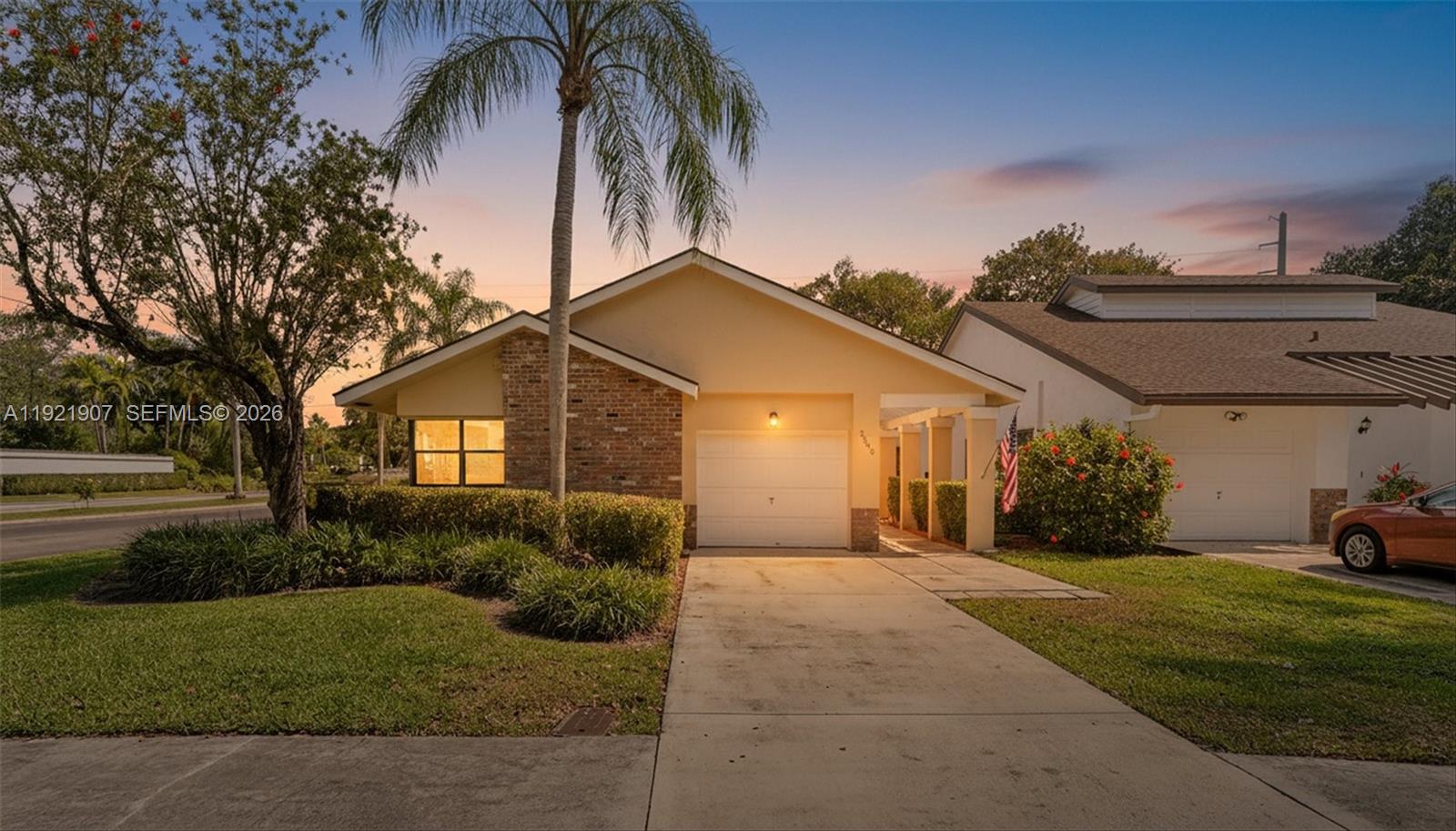 2540 Calamondin Cir, Coconut Creek FL 33063