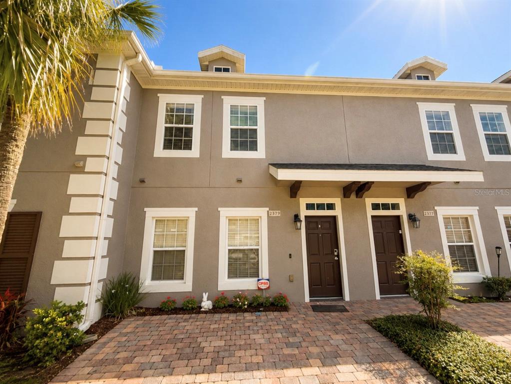 2379 CARAVELLE CIRCLE