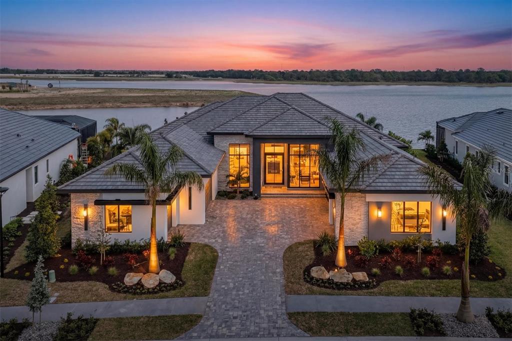 262 CRYSTAL WATERS DRIVE
