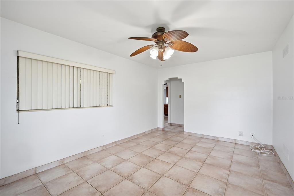 3106 W BRADDOCK STREET, TAMPA, FL — photo 4 of 18