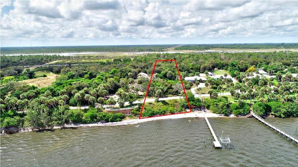7507 S Indian River Dr, Fort Pierce FL 34982