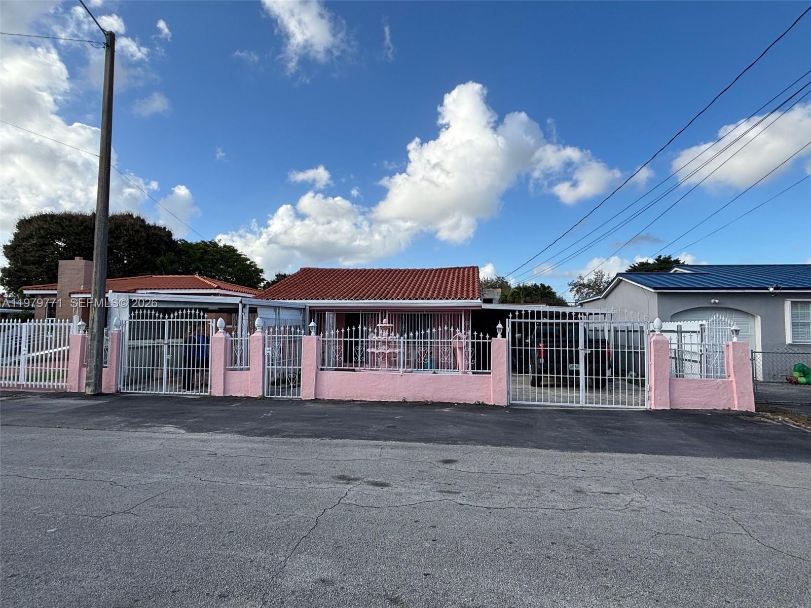 3533 NW 2nd Ter, Miami FL 33125