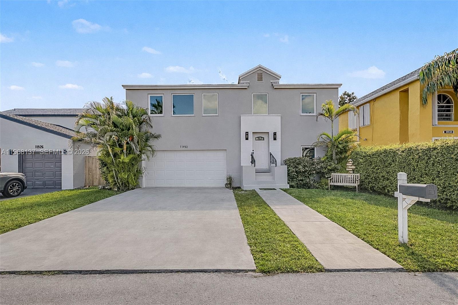 11932 SW 273rd St, Homestead FL 33032