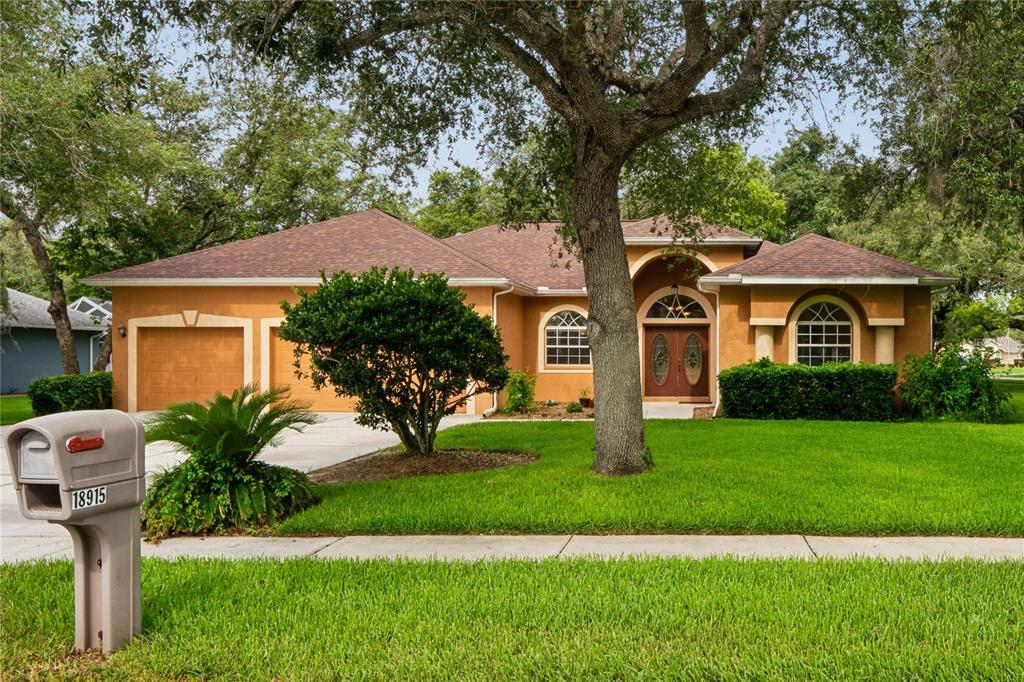 18915 BASCOMB LANE